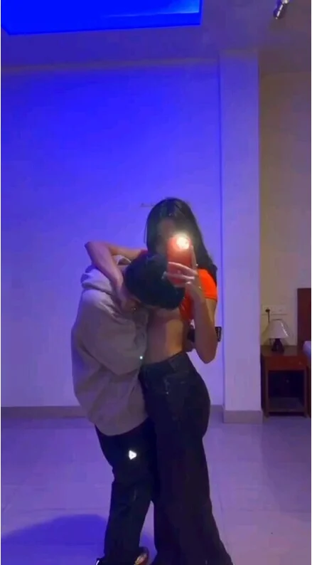 insta nude girls